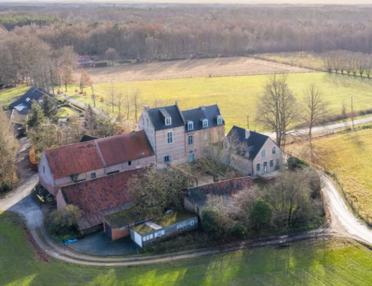 Kasteel Befferhof, Belgium